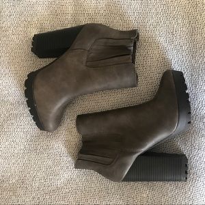 New Heeled Booties